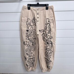 POL Cream Floral Embroidered Joggers